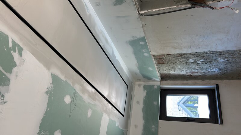 Execut amenajari interioare